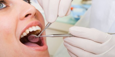 dentista c espelho dentista c espelho